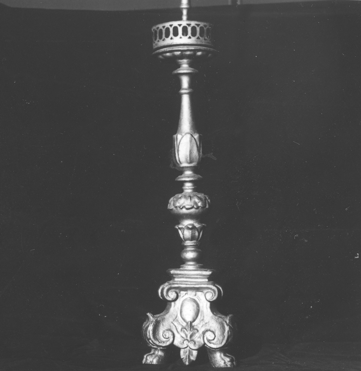candeliere d'altare, serie - ambito parmense (seconda metà sec. XVIII)