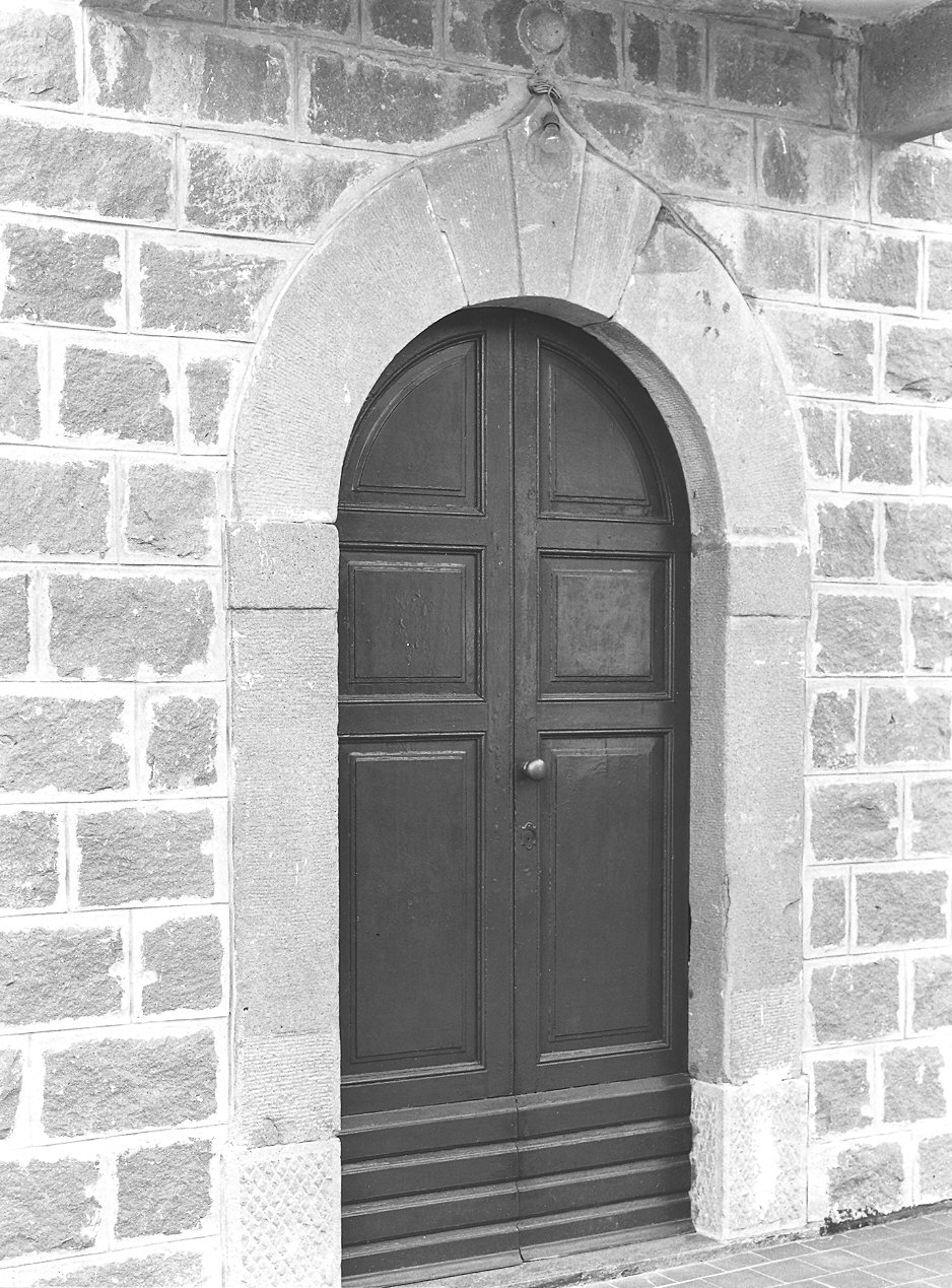 portale - ad arco - ambito parmense (sec. XVII)