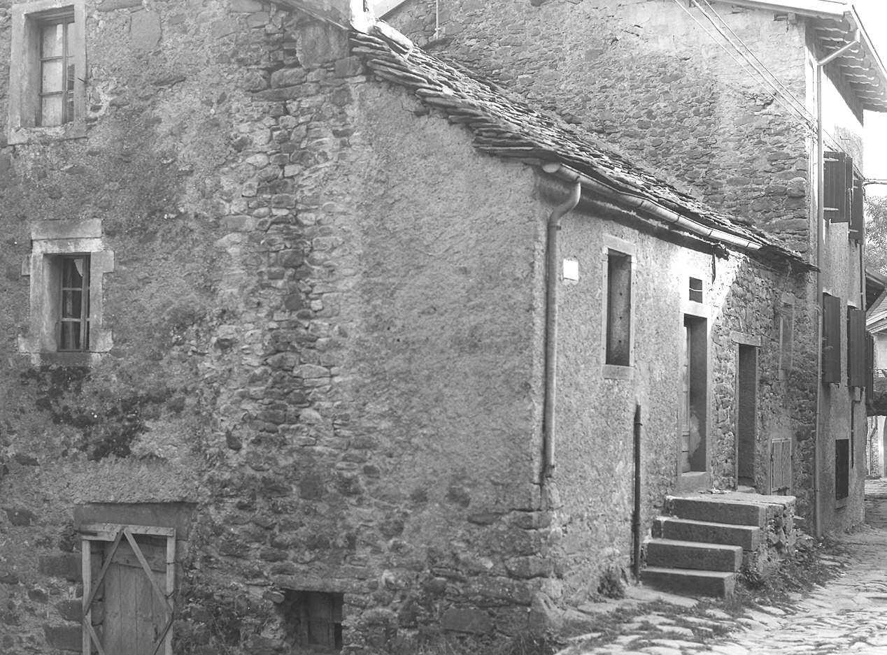 portale architravato - ambito parmense (sec. XVIII)