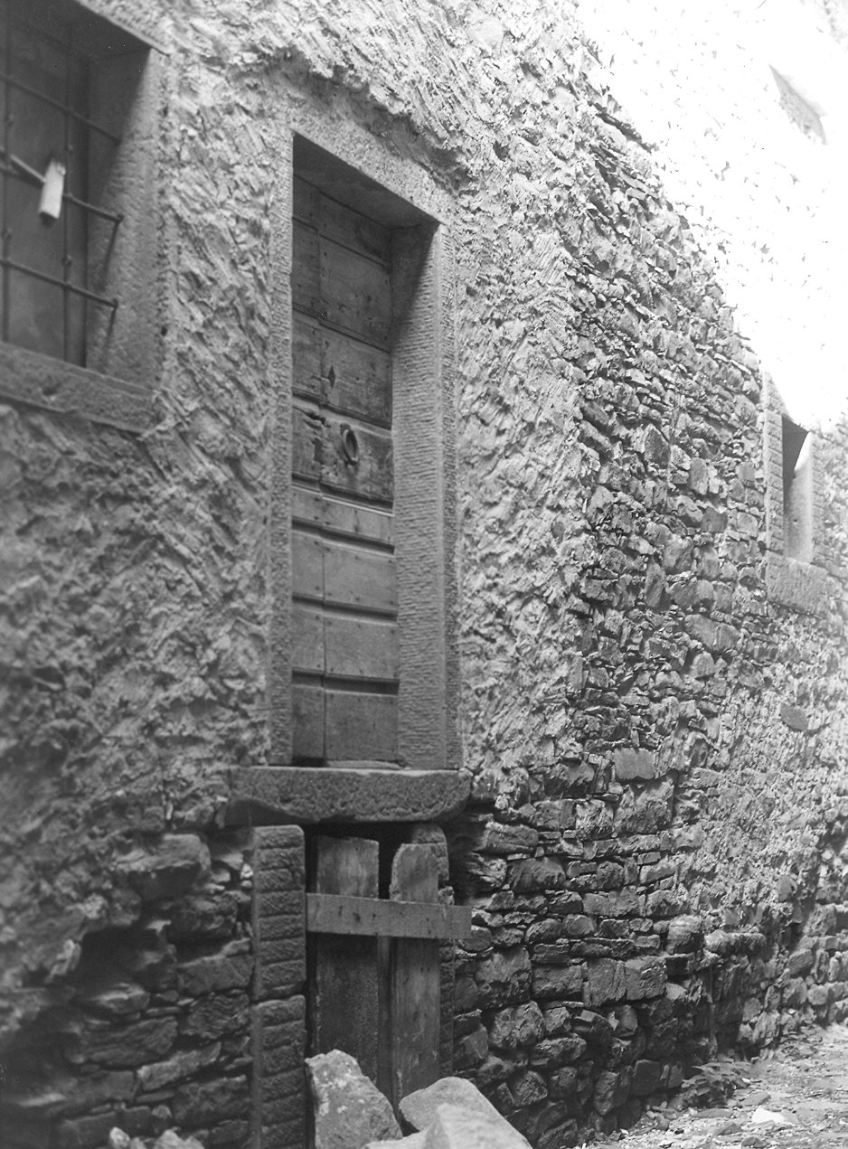 finestra - ambito parmense (secc. XVII/ XVIII)