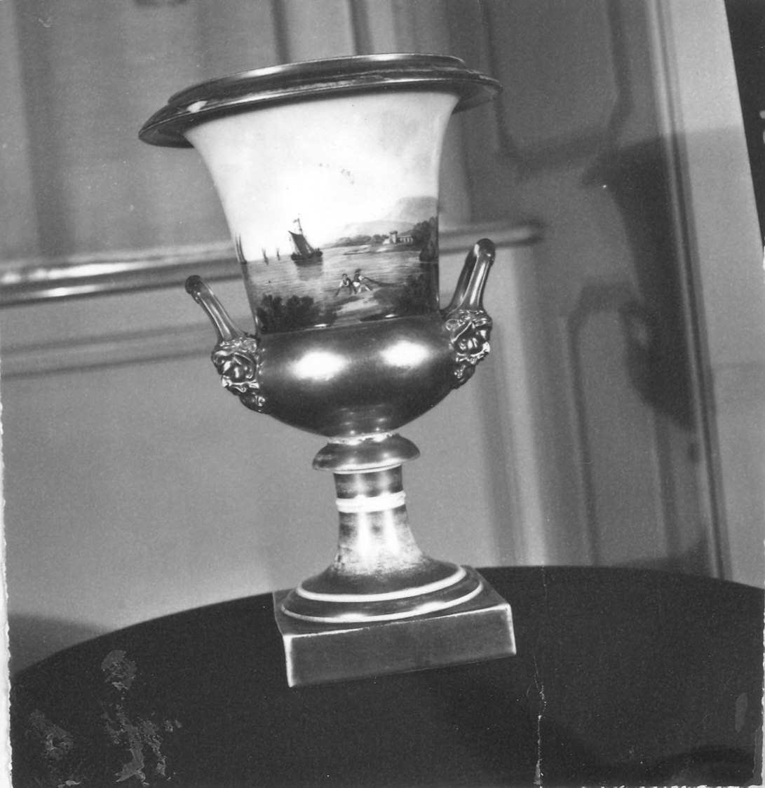 vaso da fiori, serie - ambito napoletano (prima metà sec. XIX)