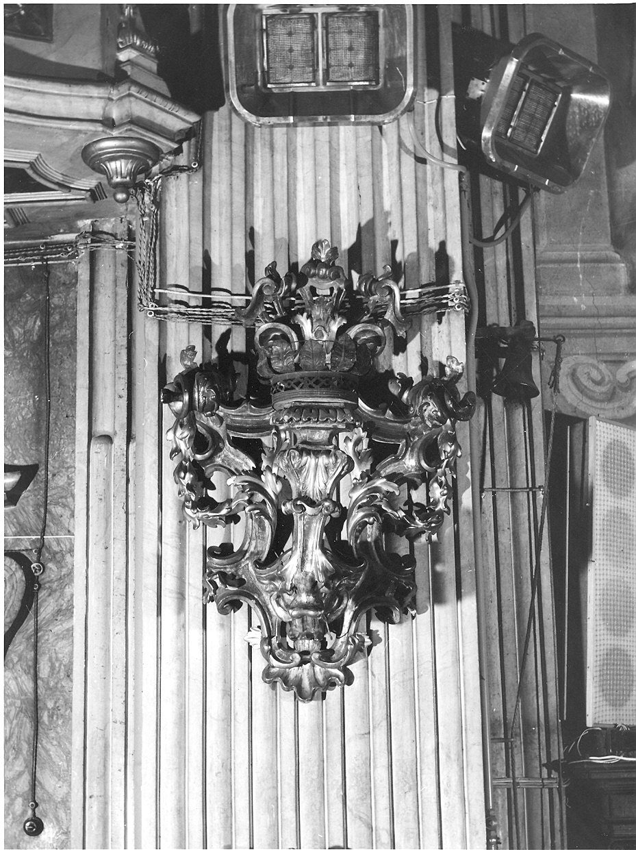 candeliere da parete di chiesa, serie - ambito parmense (sec. XVIII)