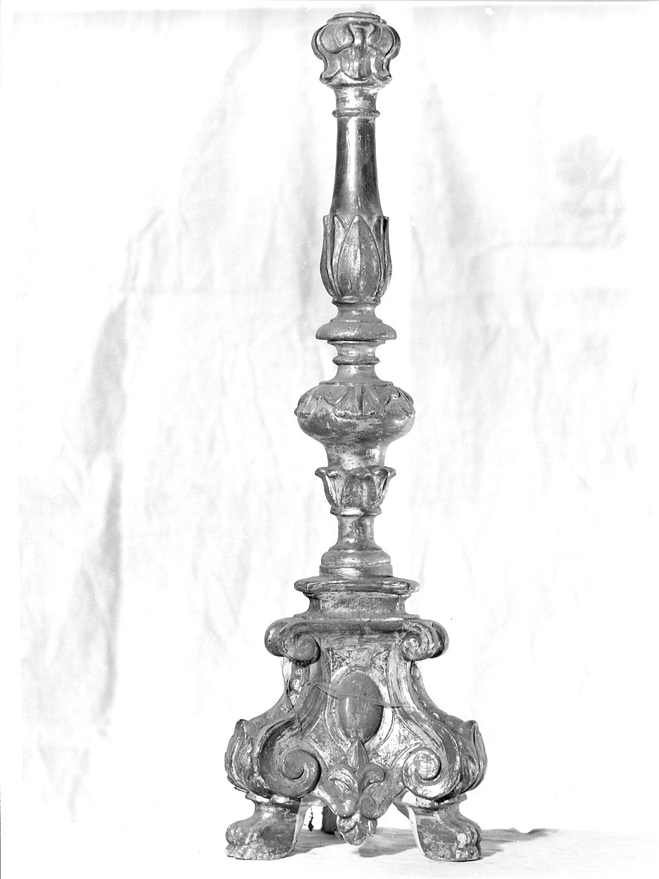 base per croce d'altare, frammento - ambito parmense (sec. XVIII)