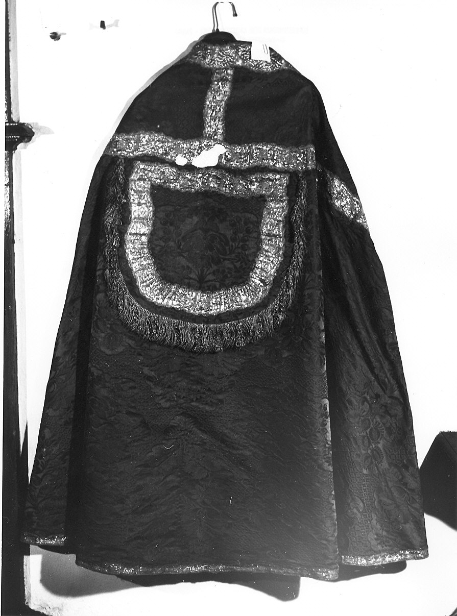 piviale - manifattura italiana (sec. XVIII)