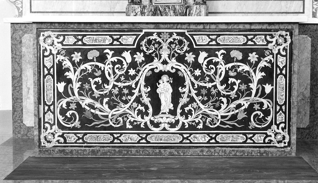 paliotto, elemento d'insieme - ambito carpigiano (sec. XVIII)