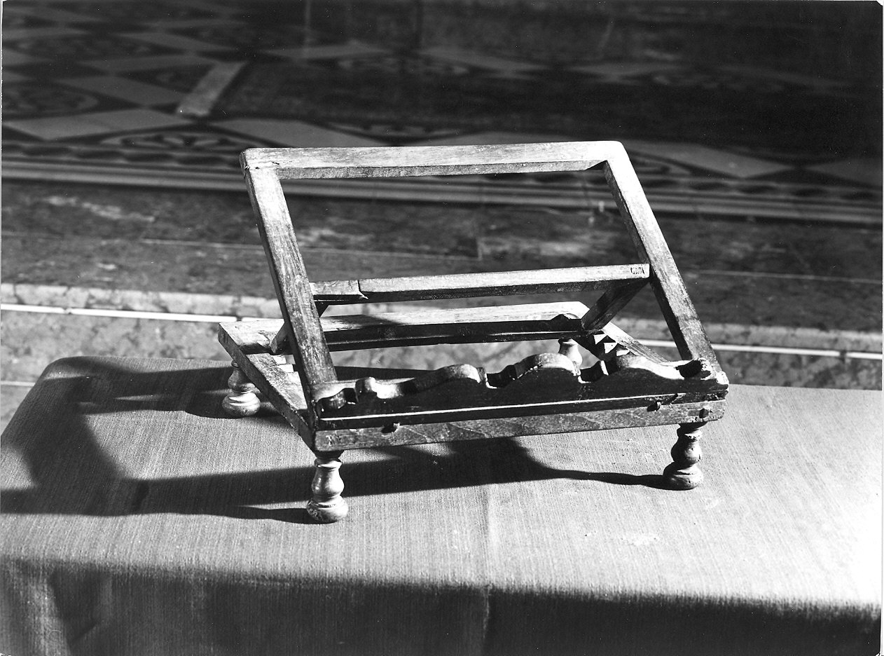 leggio d'altare - ambito piacentino (?) (sec. XVIII)