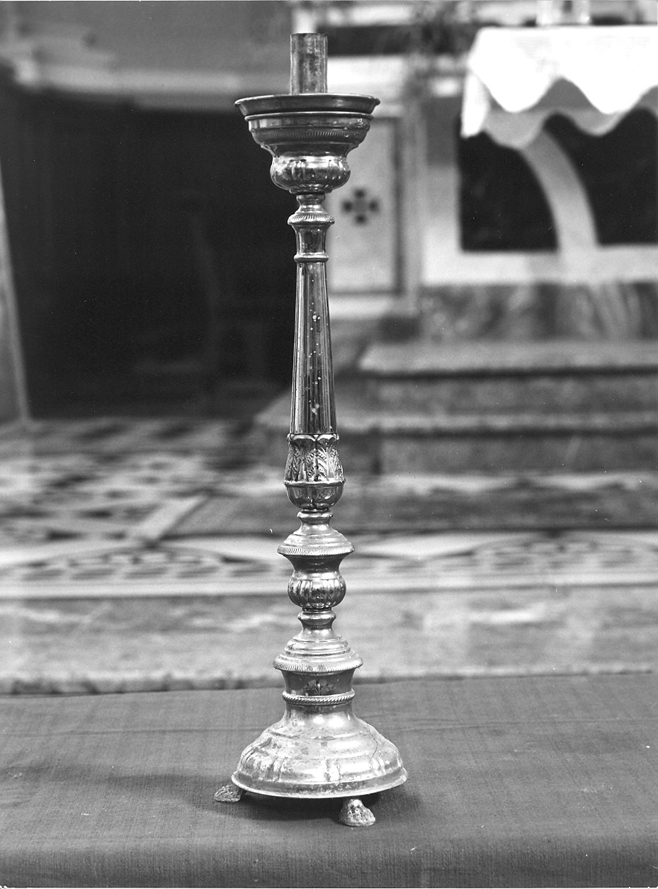 candeliere d'altare, serie - produzione emiliana (sec. XIX)