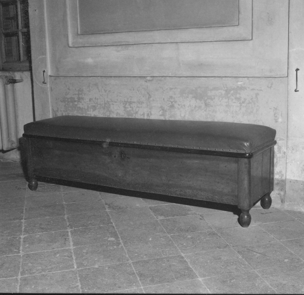 cassapanca, coppia - ambito parmense (sec. XIX)