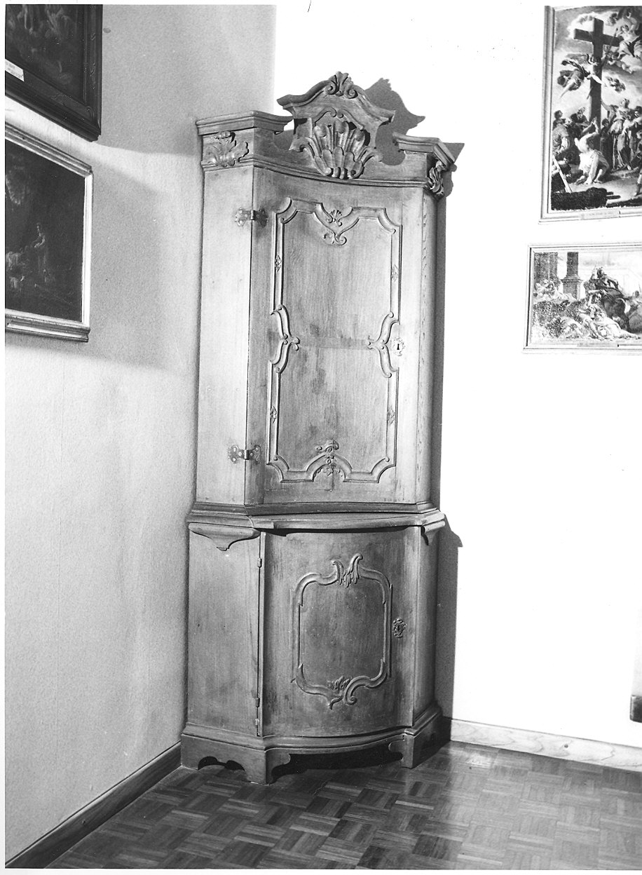 angoliera - a due corpi - ambito veneziano (?) (sec. XVIII)