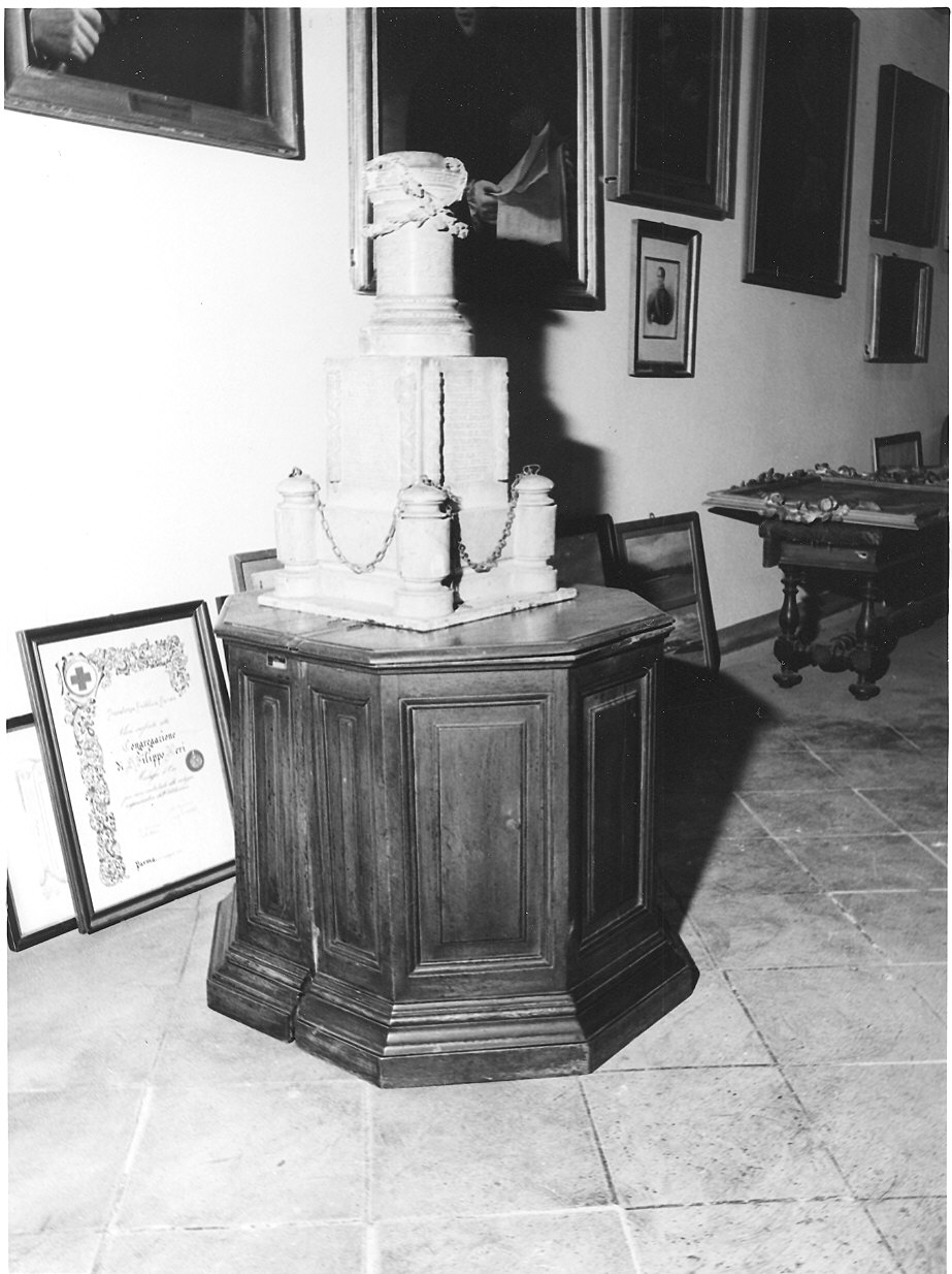 base, elemento d'insieme - ambito parmense (prima metà sec. XIX)