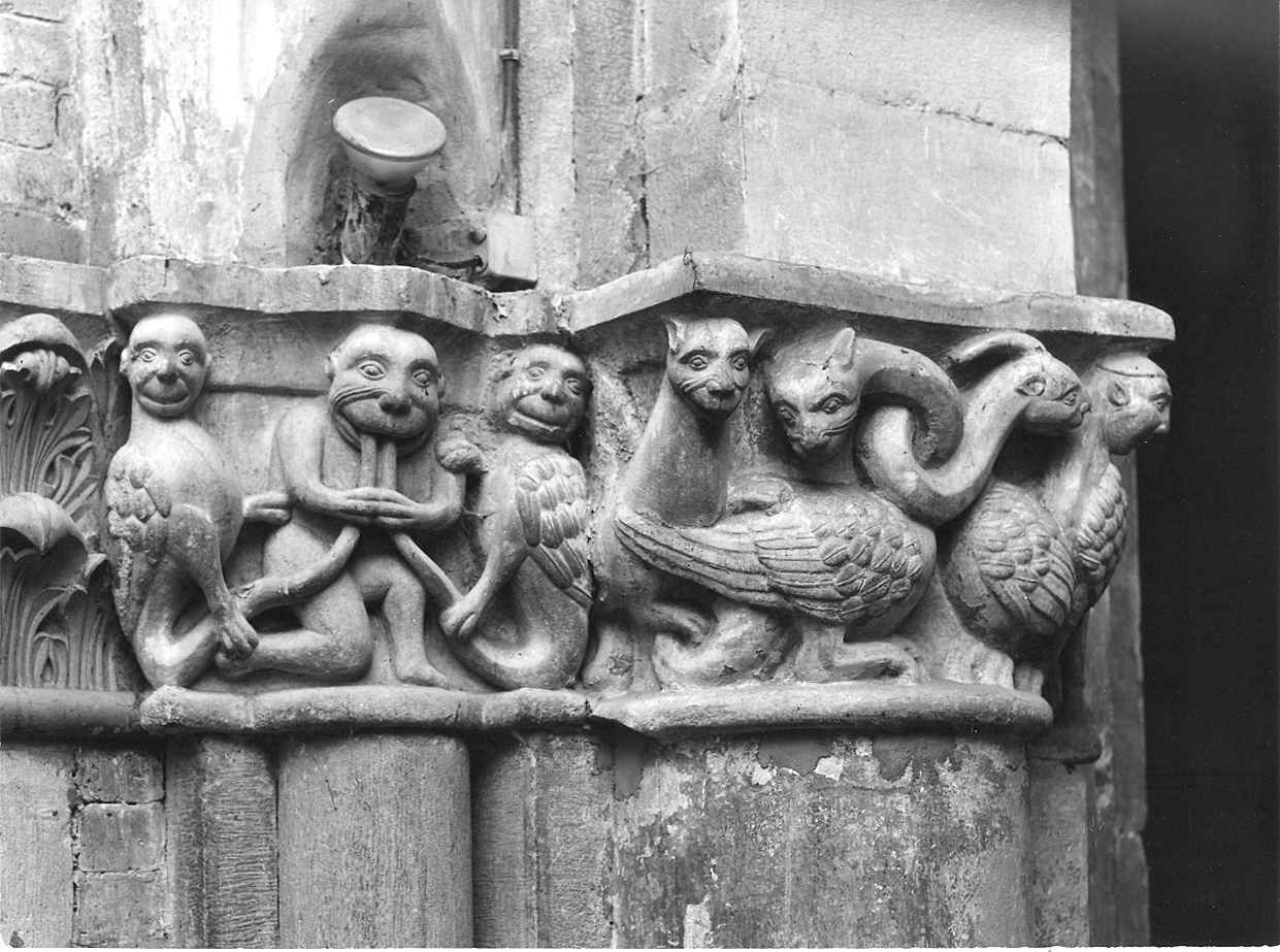 capitello, elemento d'insieme - bottega piacentina (sec. XII)