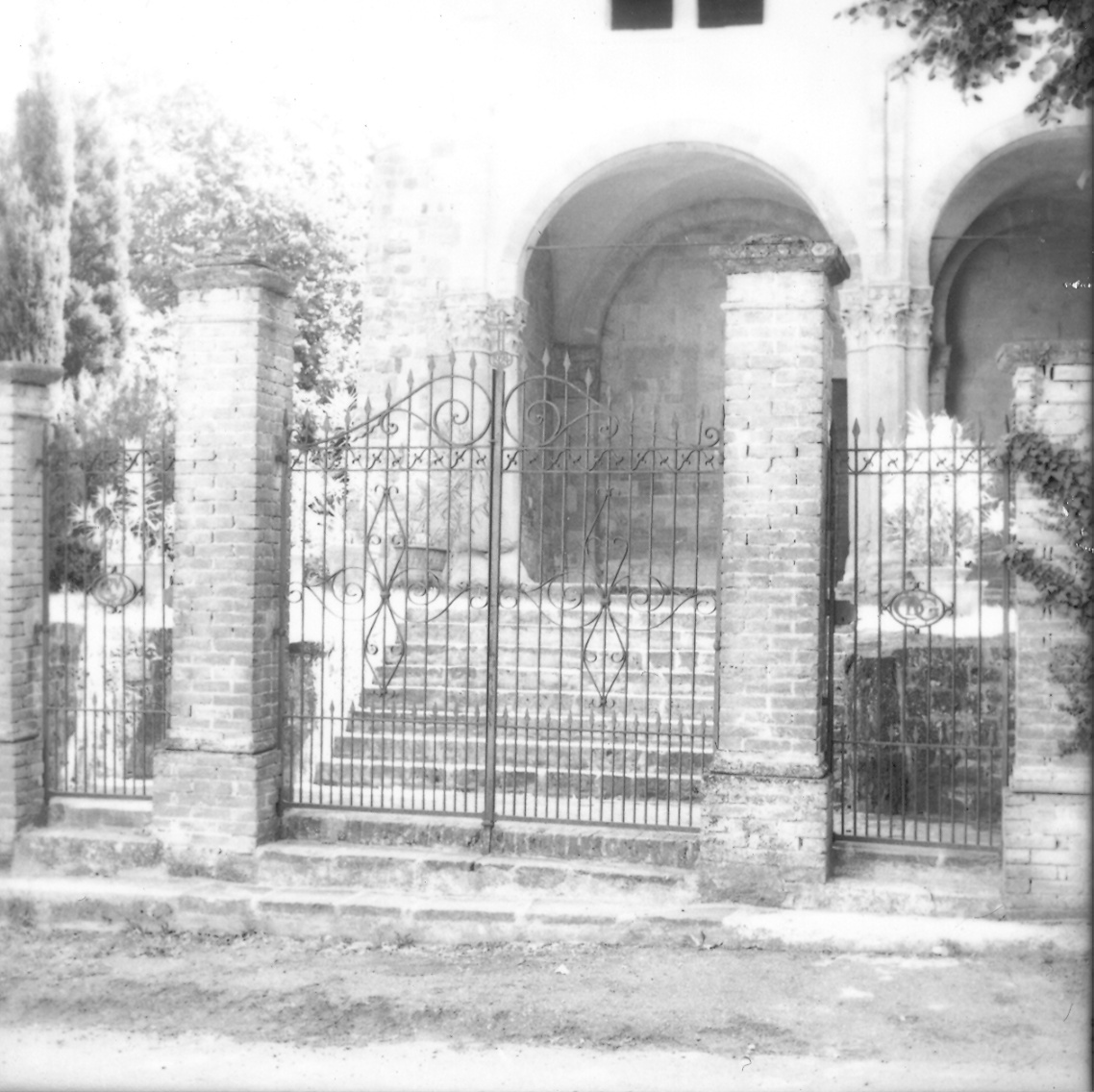 cancello - ambito parmense (sec. XX)