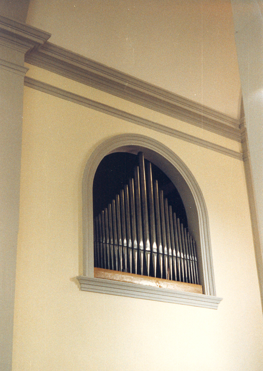 organo di Ditta Serassi (sec. XIX, sec. XX)