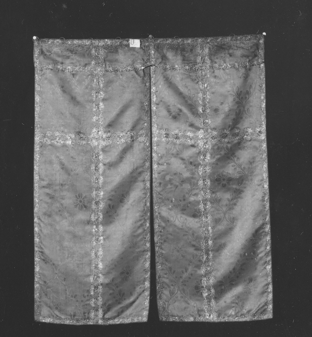 conopeo di tabernacolo - manifattura italiana (sec. XVIII)