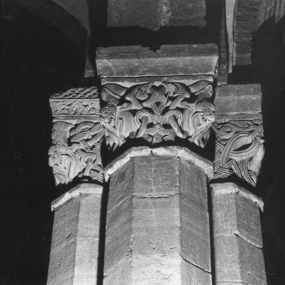 capitello - ambito piacentino (sec. XII)