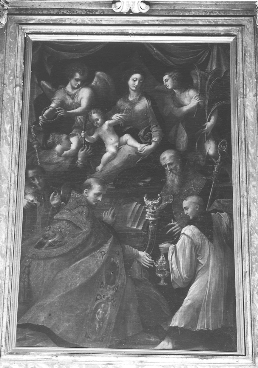 Bimbo che offre alla Vergine la palma del martirio con angeli e i santi Giustina, Alessandro e Benedetto (dipinto) di Mazzola Bedoli Girolamo (sec. XVI)