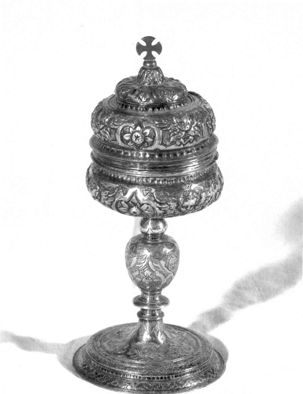 pisside - ambito parmense (prima metà sec. XVII)