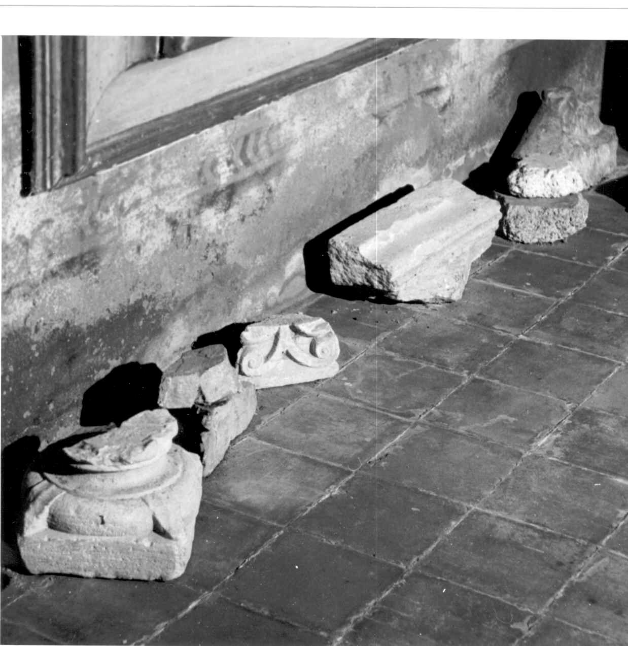 base di colonna, frammento - ambito emiliano (inizio sec. XII)