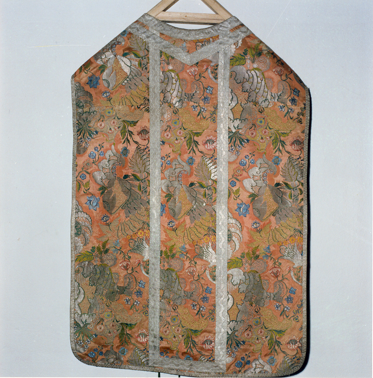 paramento liturgico, insieme - manifattura italiana (primo quarto sec. XVIII)