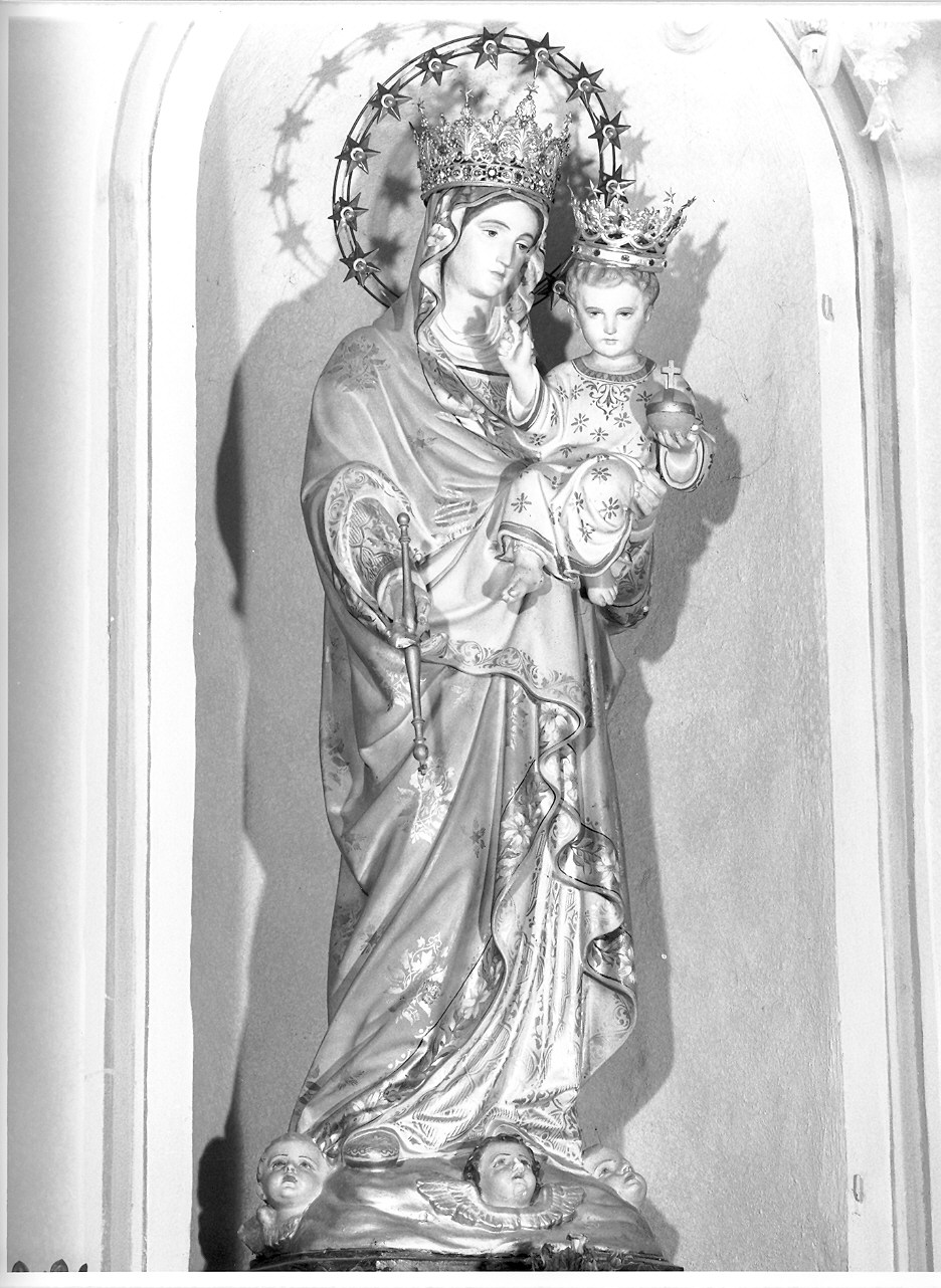 Madonna con Bambino (statua) - produzione Italia settentrionale (fine/inizio secc. XIX/ XX)