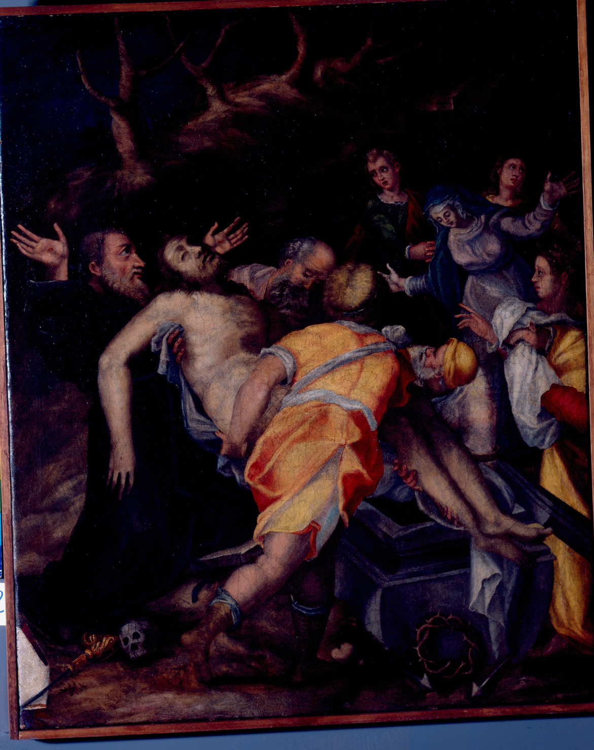 deposizione di Cristo nel sepolcro (dipinto) di Tinti Giovan Battista (attribuito) (seconda metà sec. XVI)