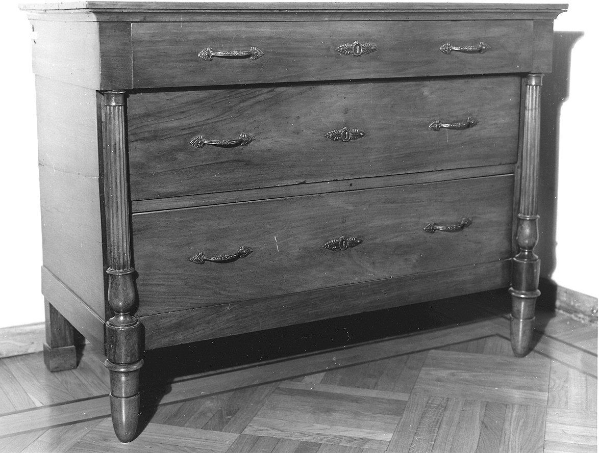 cassettone - ambito parmense (sec. XIX)