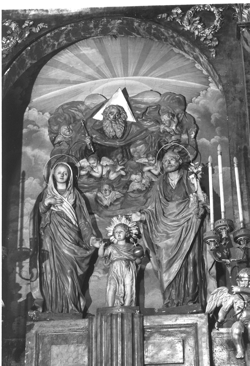 Sacra famiglia con Creatore in gloria (statua) di Sbravati Giuseppe (sec. XIX)