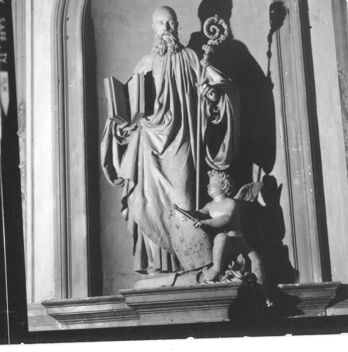 San Benedetto e un putto (scultura) di Begarelli Antonio (prima metà sec. XVI)