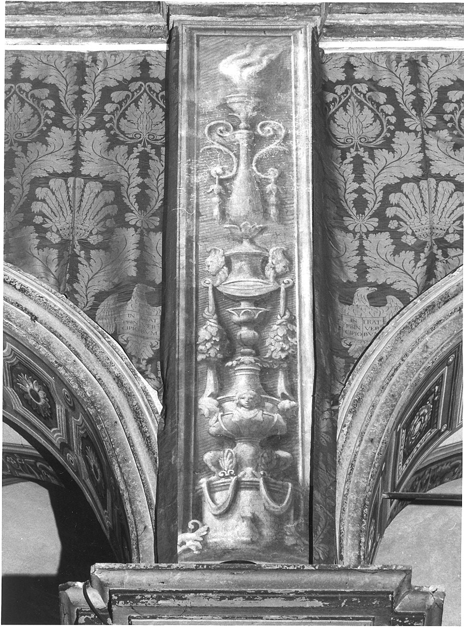 candelabre e putti (decorazione pittorica) di Allegri Antonio detto Correggio (scuola) (sec. XVI)