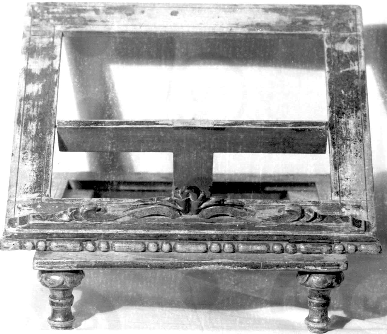 leggio d'altare - ambito parmense (sec. XIX)