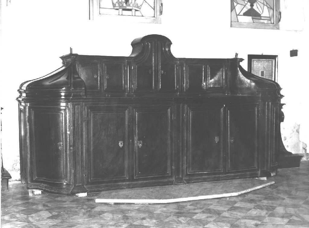 credenza da sacrestia con alzata - ambito ligure (sec. XVIII)