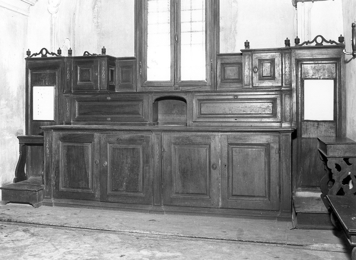 armadio - ambito piacentino (inizio sec. XIX)