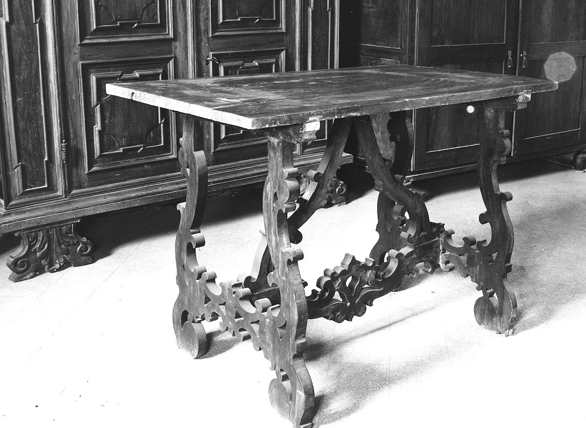 tavolo - ambito piacentino (sec. XVIII)