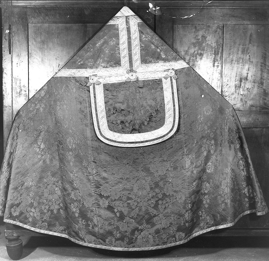 piviale - manifattura italiana (seconda metà sec. XIX)