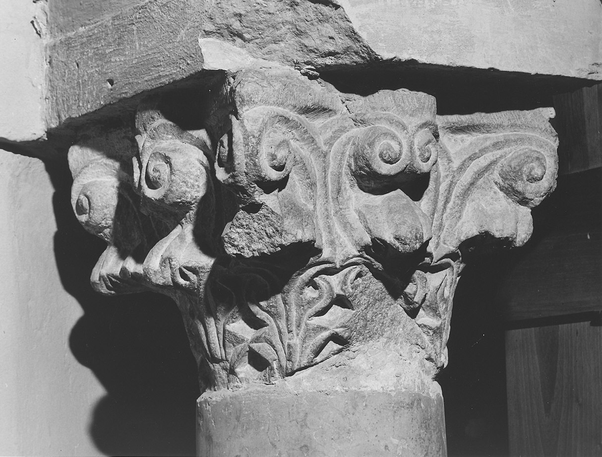 capitello - ambito lombardo (secc. XI/ XII)