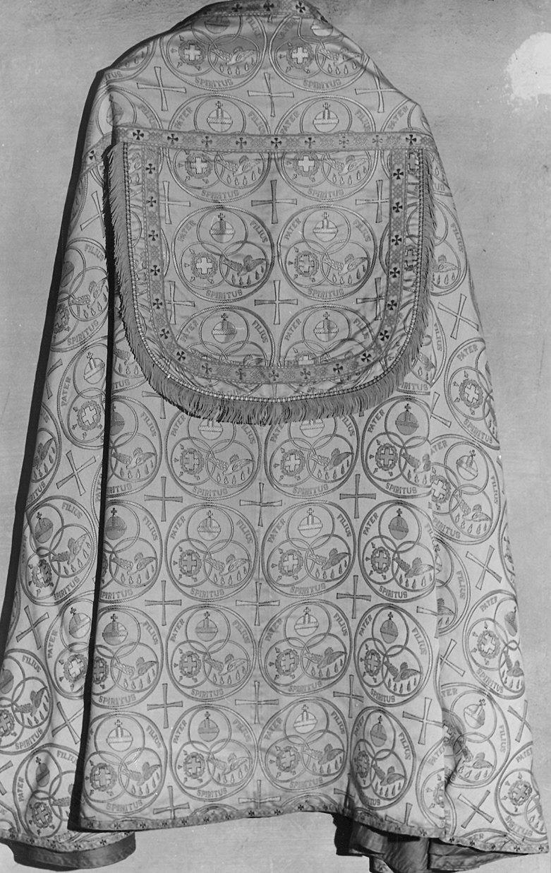 piviale - manifattura parmense (inizio sec. XX)