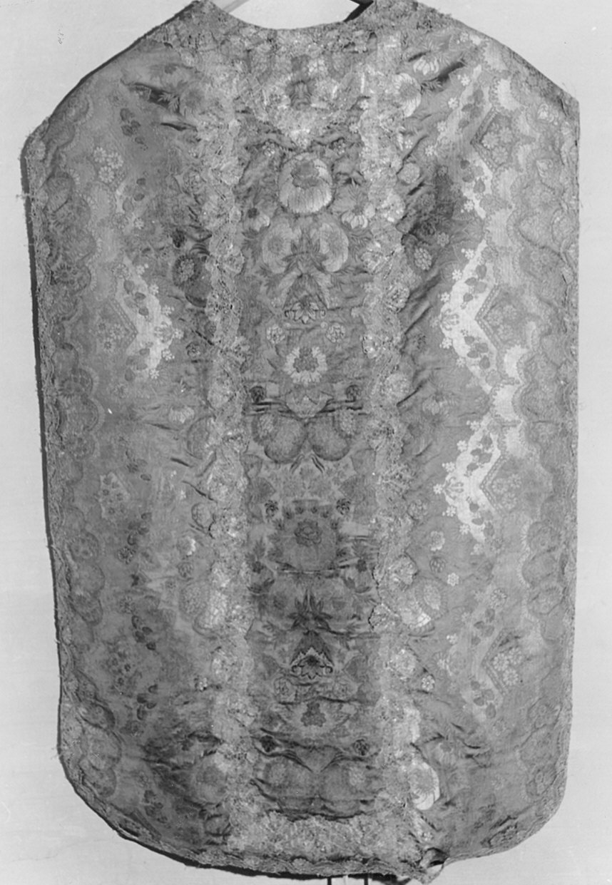 paramento liturgico, insieme - manifattura parmense (seconda metà sec. XVIII)