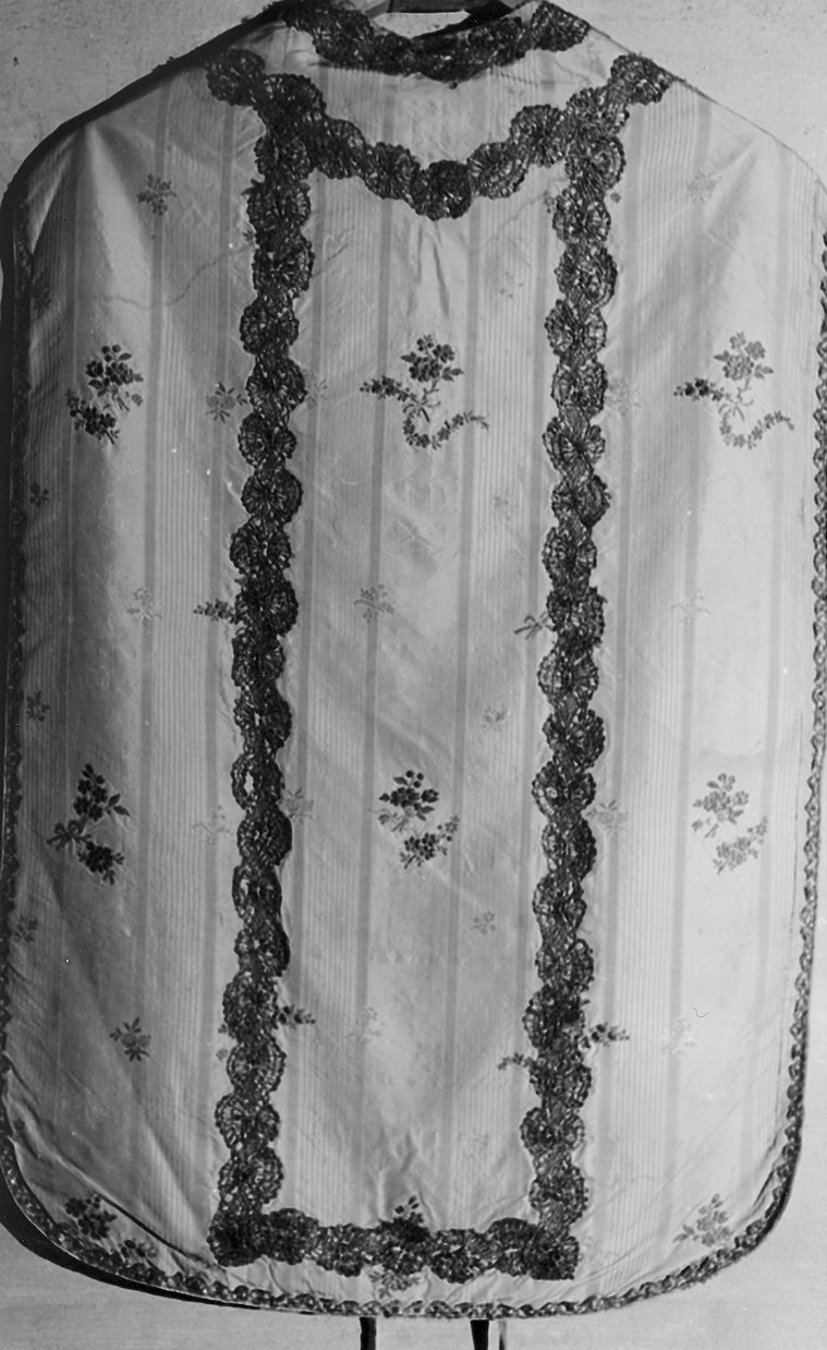 paramento liturgico, insieme - manifattura parmense (seconda metà sec. XVIII)