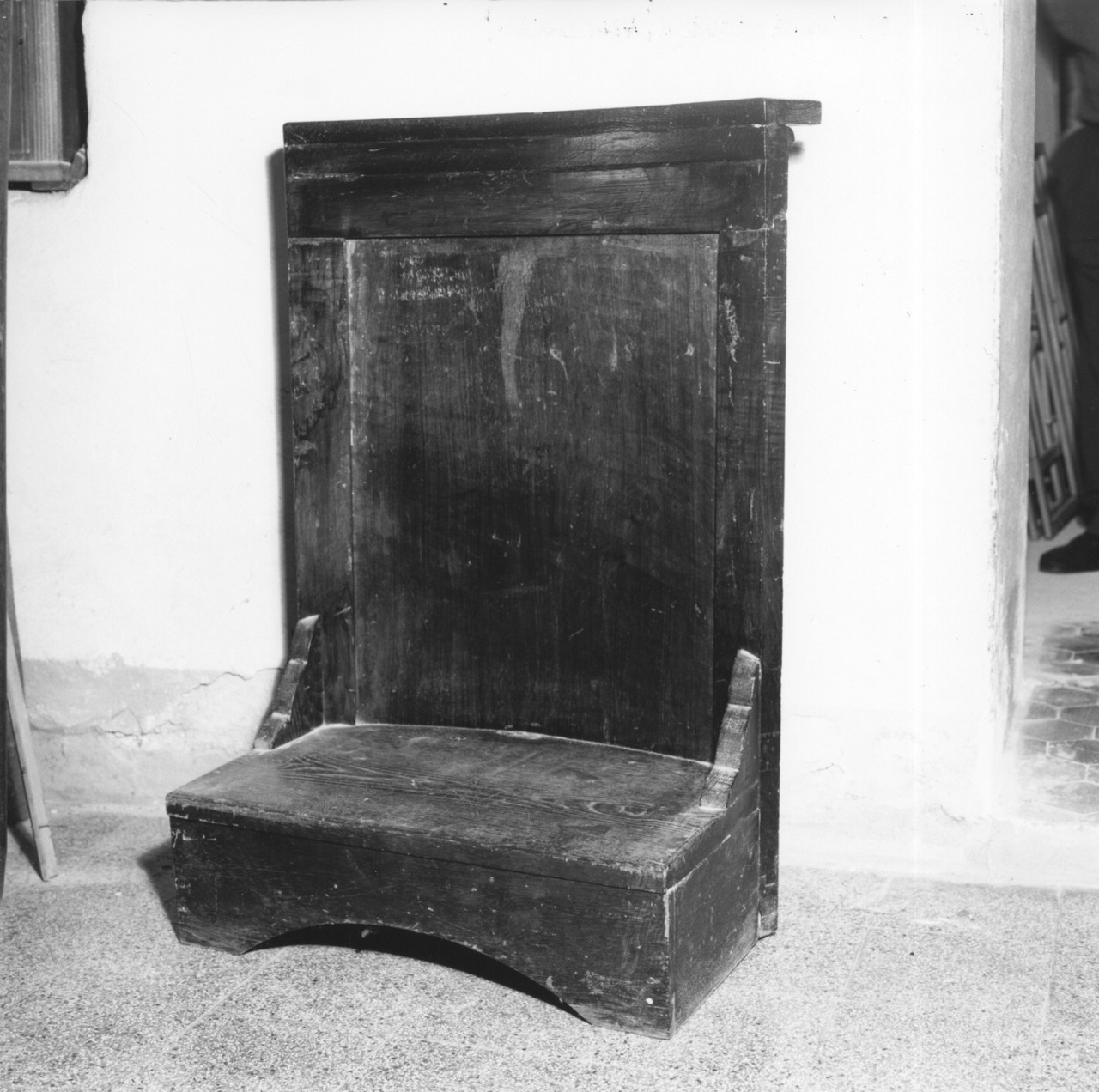 inginocchiatoio, coppia - bottega parmense (ultimo quarto sec. XIX)