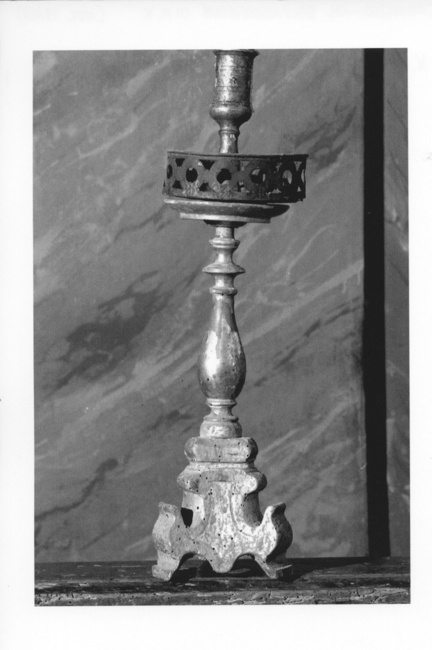 candeliere d'altare, serie - bottega parmense (fine sec. XVIII)