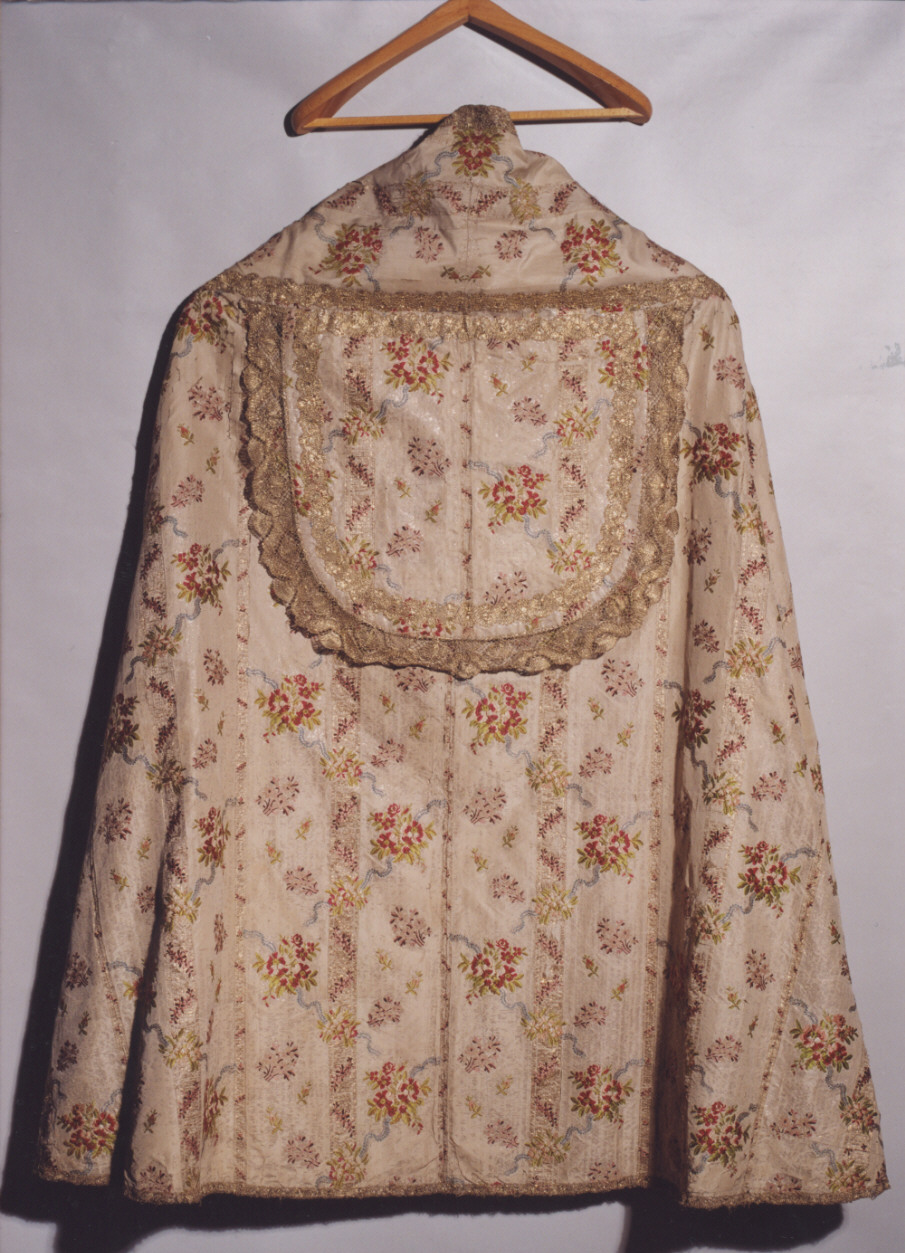 piviale - manifattura francese (seconda metà sec. XVIII)