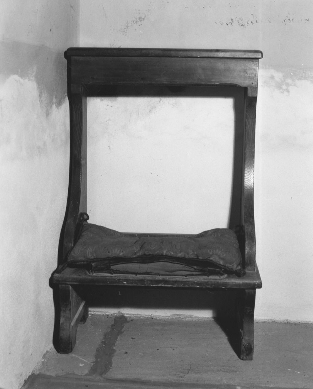 inginocchiatoio - a montanti sagomati - bottega parmense (fine sec. XIX)