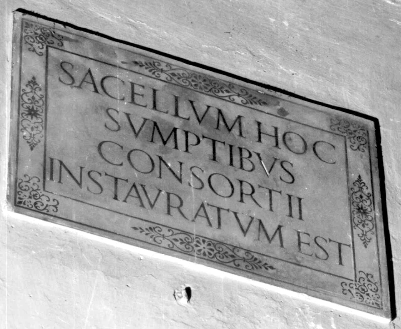 lapide commemorativa, opera isolata - bottega parmense (fine sec. XIX)