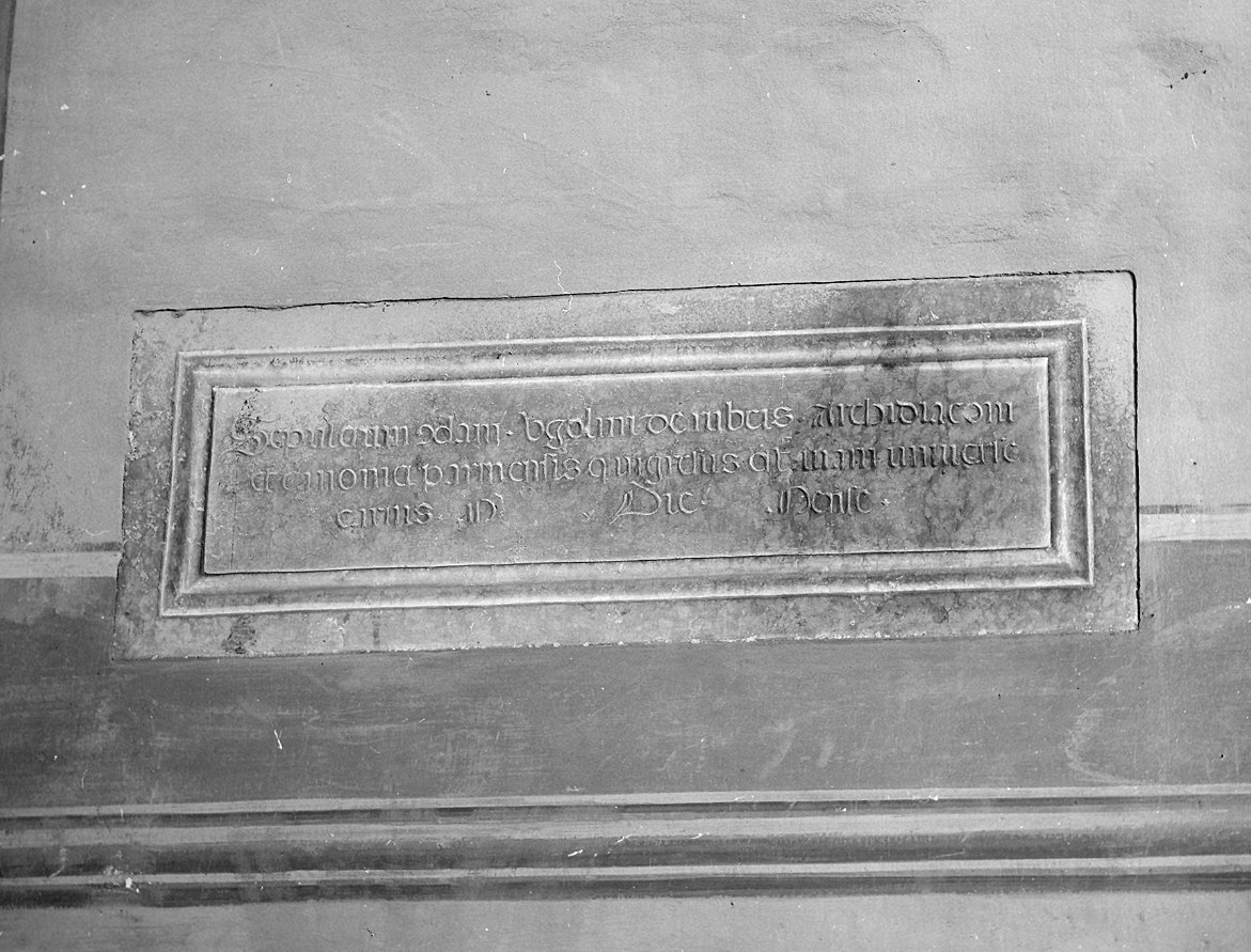 lapide tombale - bottega parmense (seconda metà sec. XV)