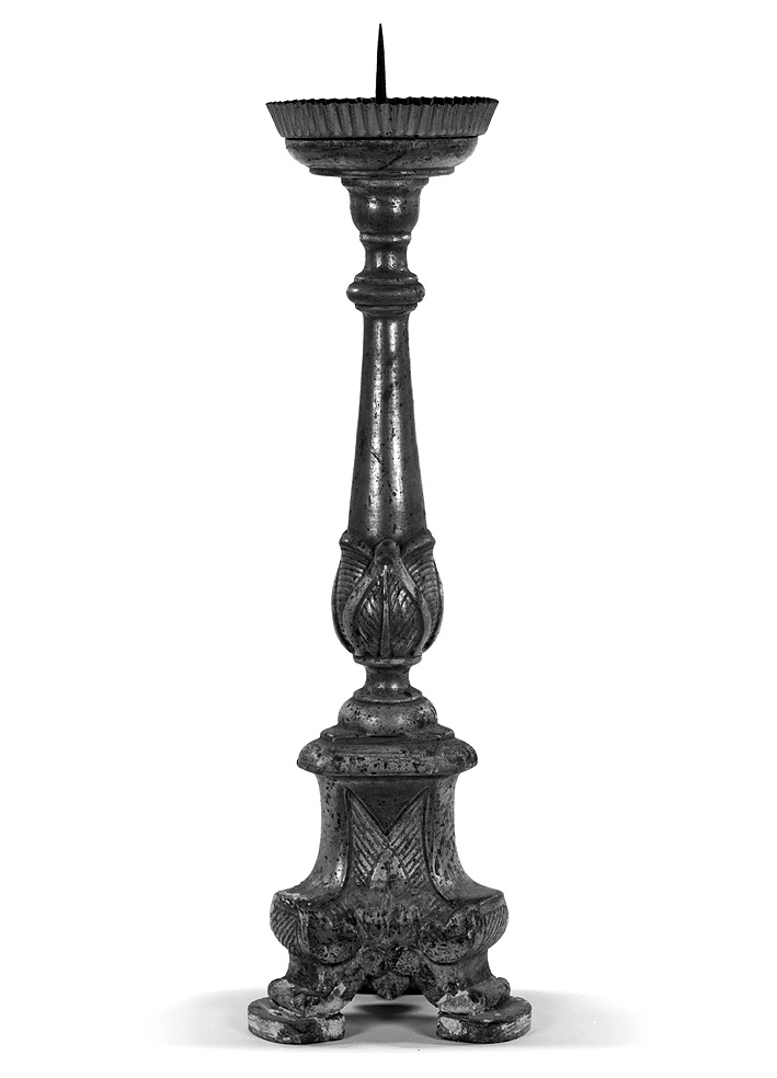 candeliere d'altare, coppia - ambito parmense (seconda metà sec. XVIII)