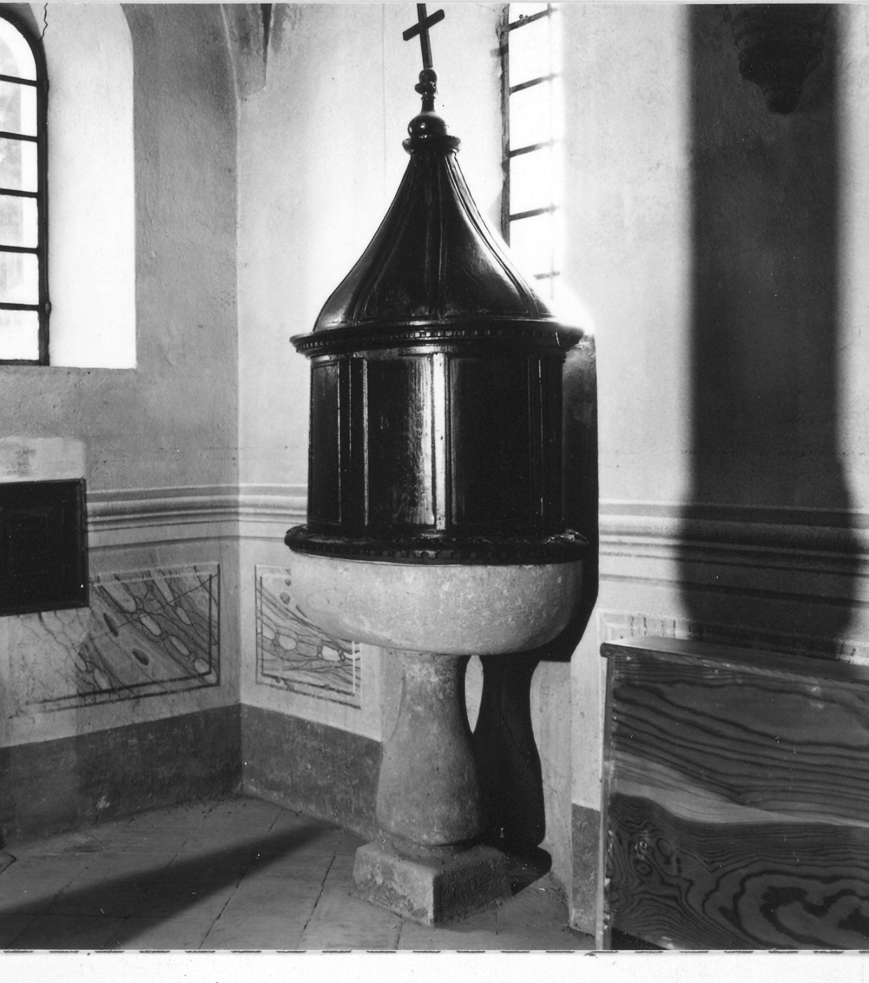 fonte battesimale - ambito piacentino (fine sec. XVIII)