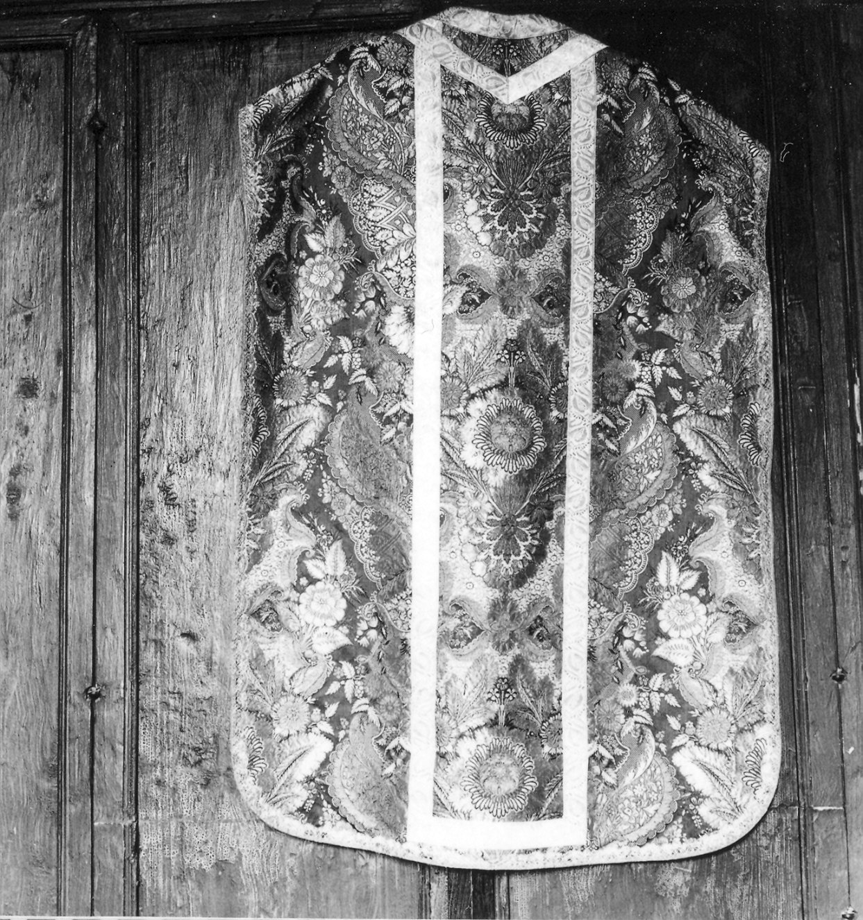 paramento liturgico, insieme - manifattura piacentina (sec. XVIII)