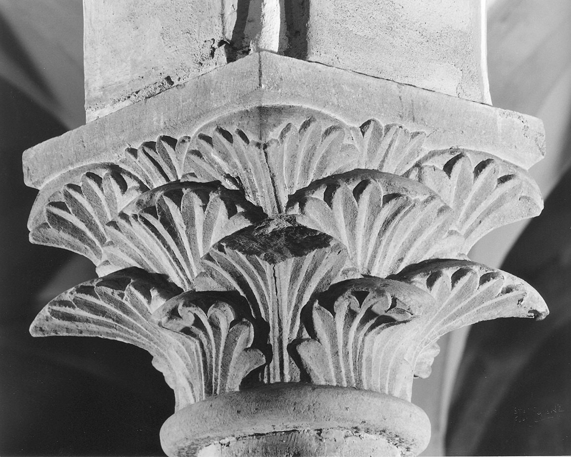 capitello - bottega piacentina (sec. XX)