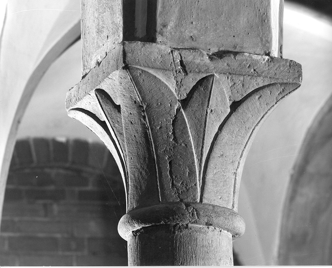 capitello - bottega piacentina (sec. XX)