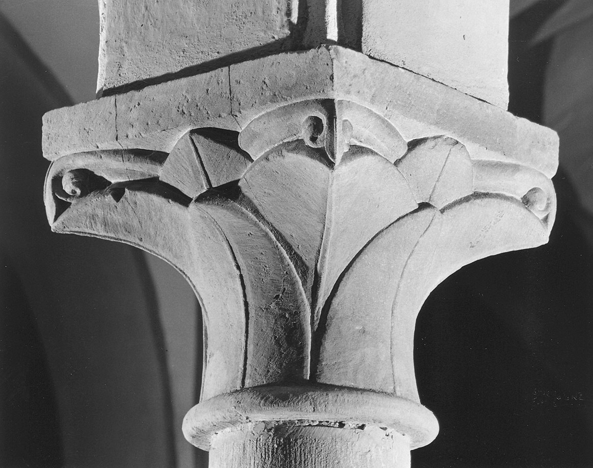 capitello - bottega piacentina (sec. XX)